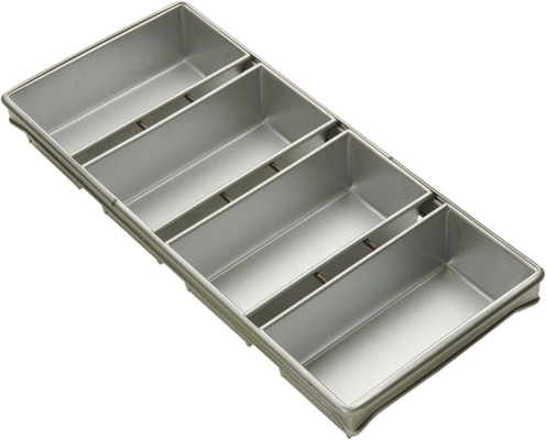 Rk Bakeware China Foodservice 906925 Teglia per pane a 6 cinturini commerciali in argento