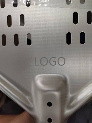 Pala per pizza in alluminio anodizzato duro da 66 cm Pala per pizza perforata in allumina argento da 12 pollici